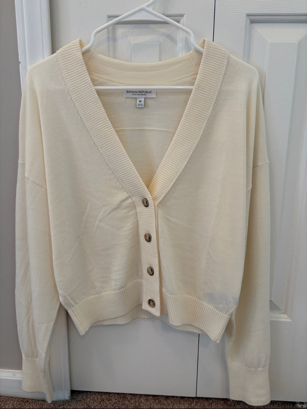 Banana Republic Ivory V-Neck Button Front Cardigan